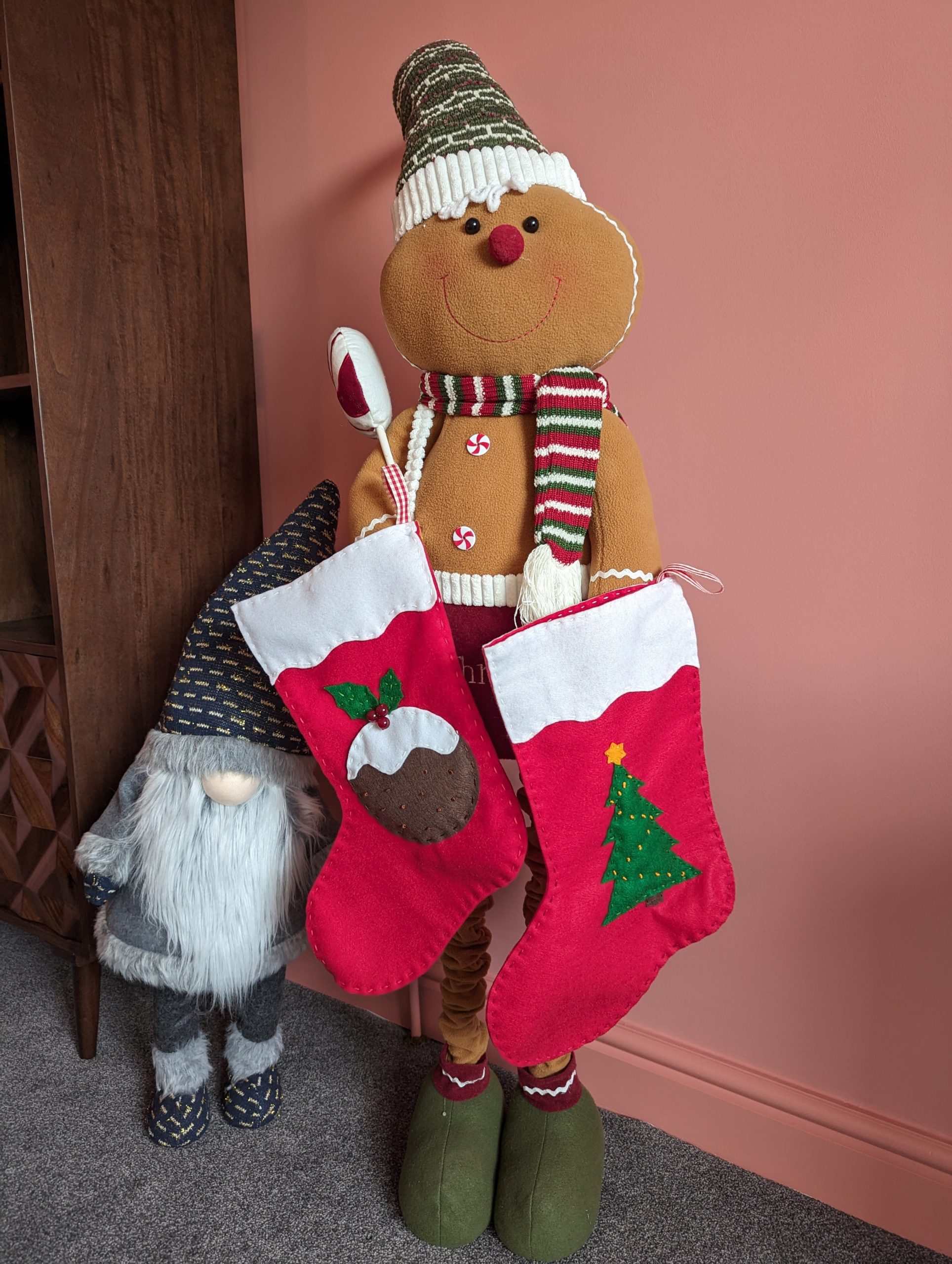 Childrens Christmas stocking sewing workshop (5)